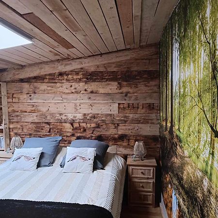 Tellin Le P'Tit Nid : Mini Loft Pour 2 A 4 Personnesヴィラ エクステリア 写真