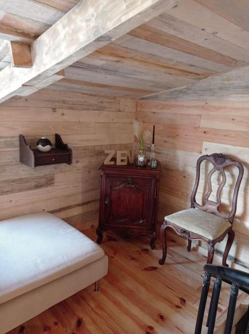 Tellin Le P'Tit Nid : Mini Loft Pour 2 A 4 Personnesヴィラ エクステリア 写真